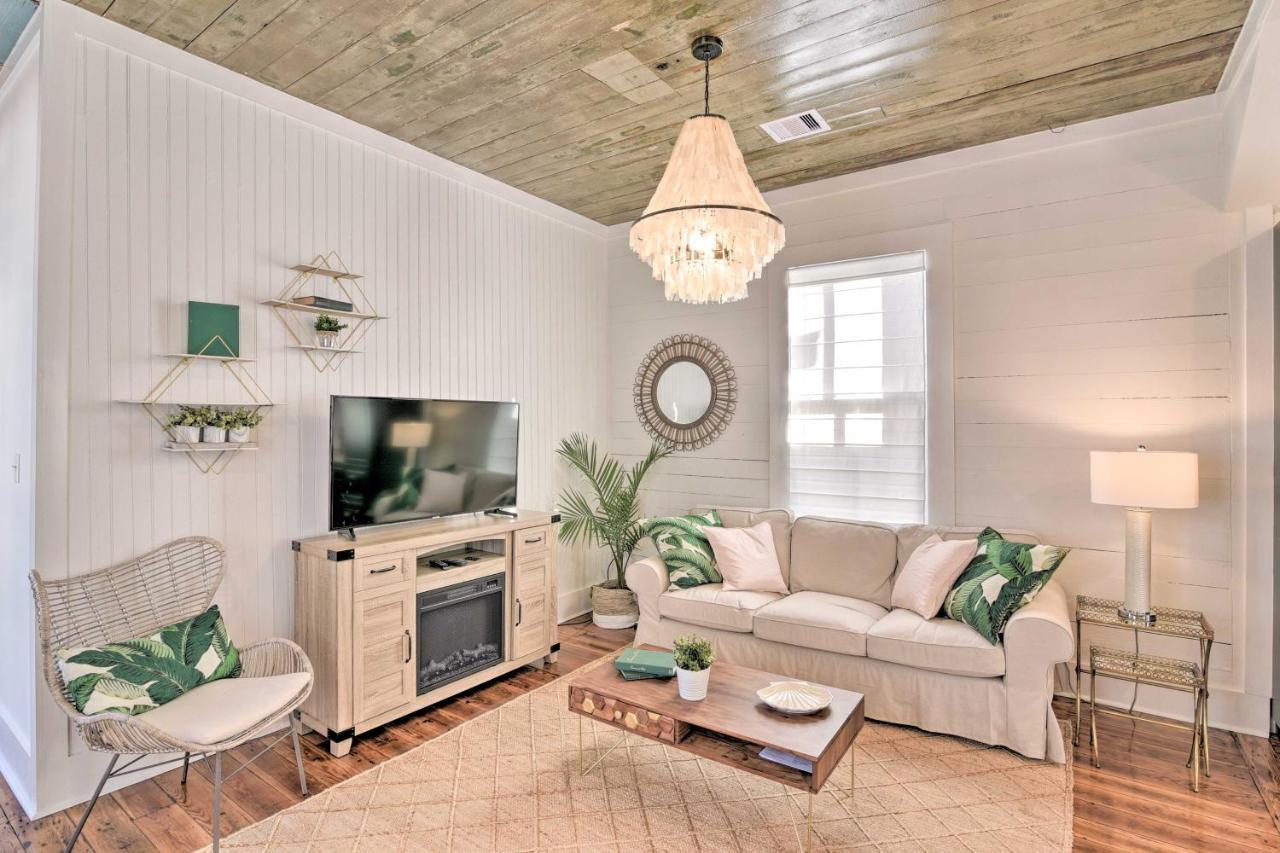 Bright Galveston Cottage Close To Beach And Strand Exteriér fotografie