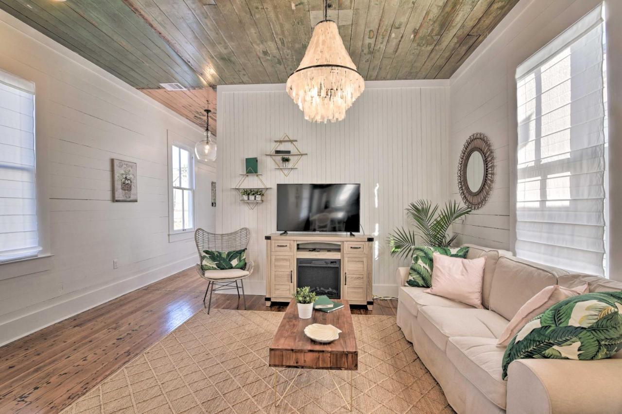 Bright Galveston Cottage Close To Beach And Strand Exteriér fotografie