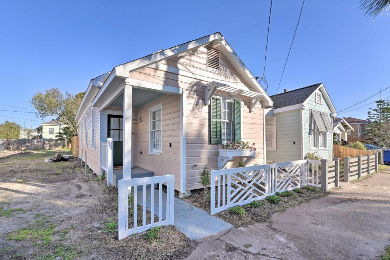 Bright Galveston Cottage Close To Beach And Strand Exteriér fotografie