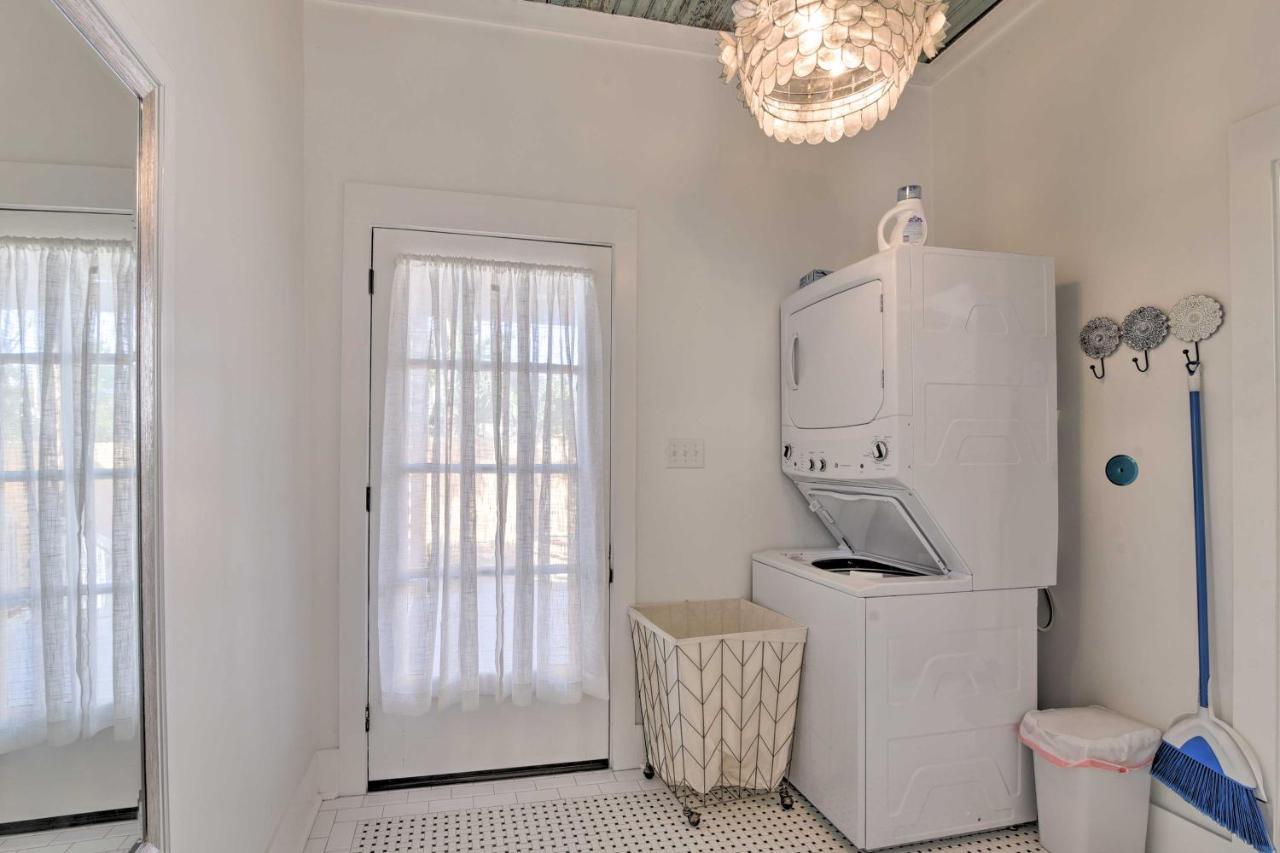 Bright Galveston Cottage Close To Beach And Strand Exteriér fotografie