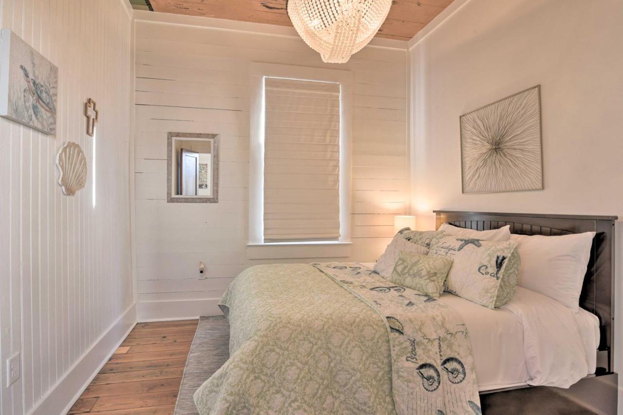 Bright Galveston Cottage Close To Beach And Strand Exteriér fotografie